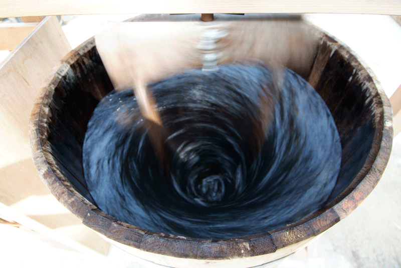 https://www.demeter.fr/wp-content/uploads/2022/03/DSCF0955-Domaine-Roche-Audran-Vincent-Rochette.gif