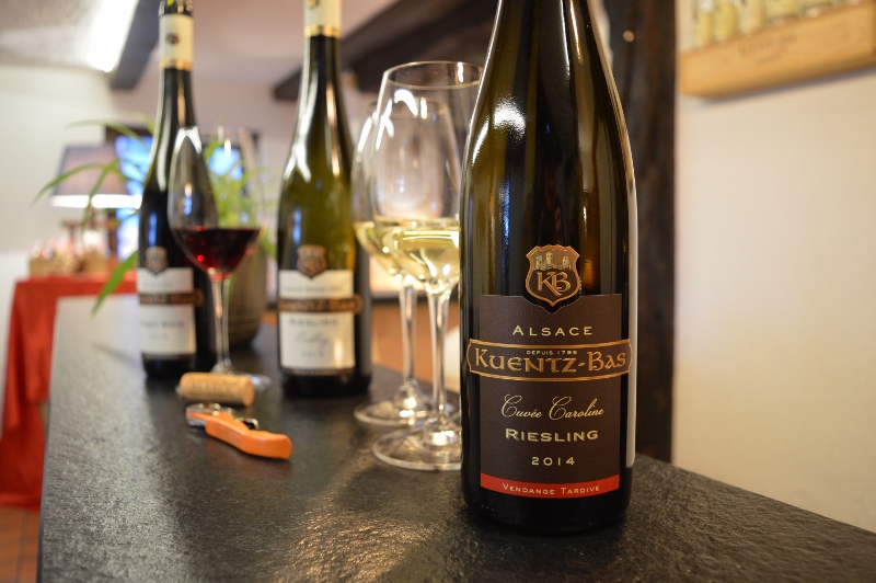 https://www.demeter.fr/wp-content/uploads/2022/04/DSC_0129-800x532-KUENTZ-BAS-ALSACE.jpg